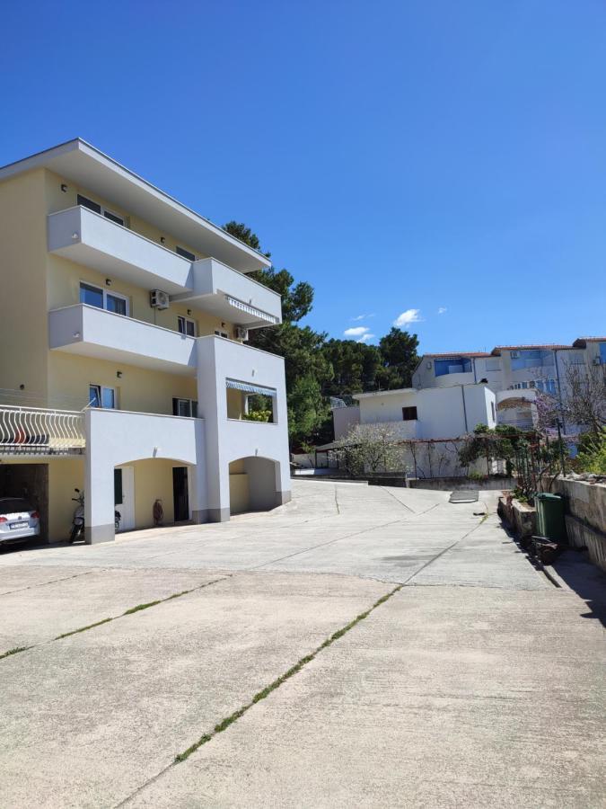 Apartmani Josipa Baška Voda Dış mekan fotoğraf