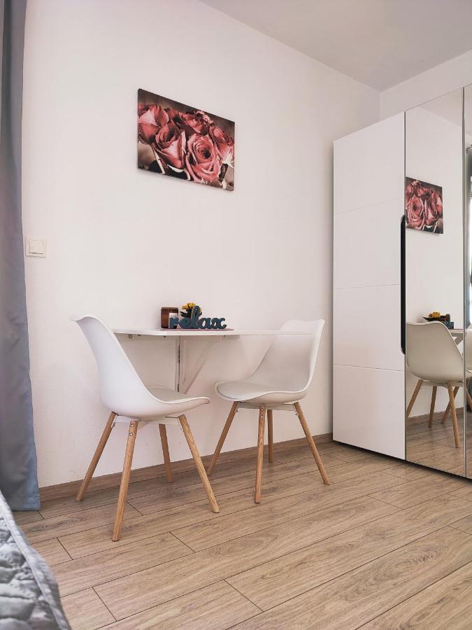 Apartmani Josipa Baška Voda Dış mekan fotoğraf