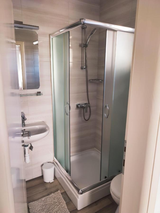 Apartmani Josipa Baška Voda Dış mekan fotoğraf