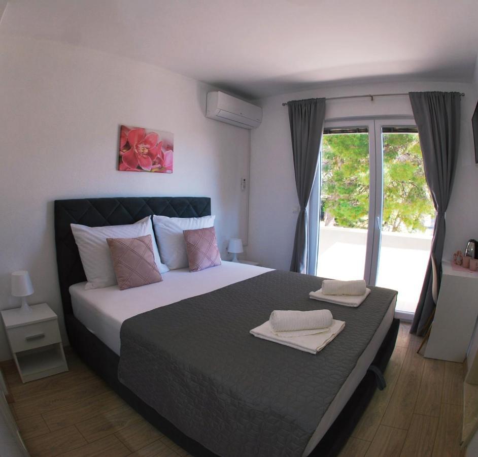 Apartmani Josipa Baška Voda Dış mekan fotoğraf