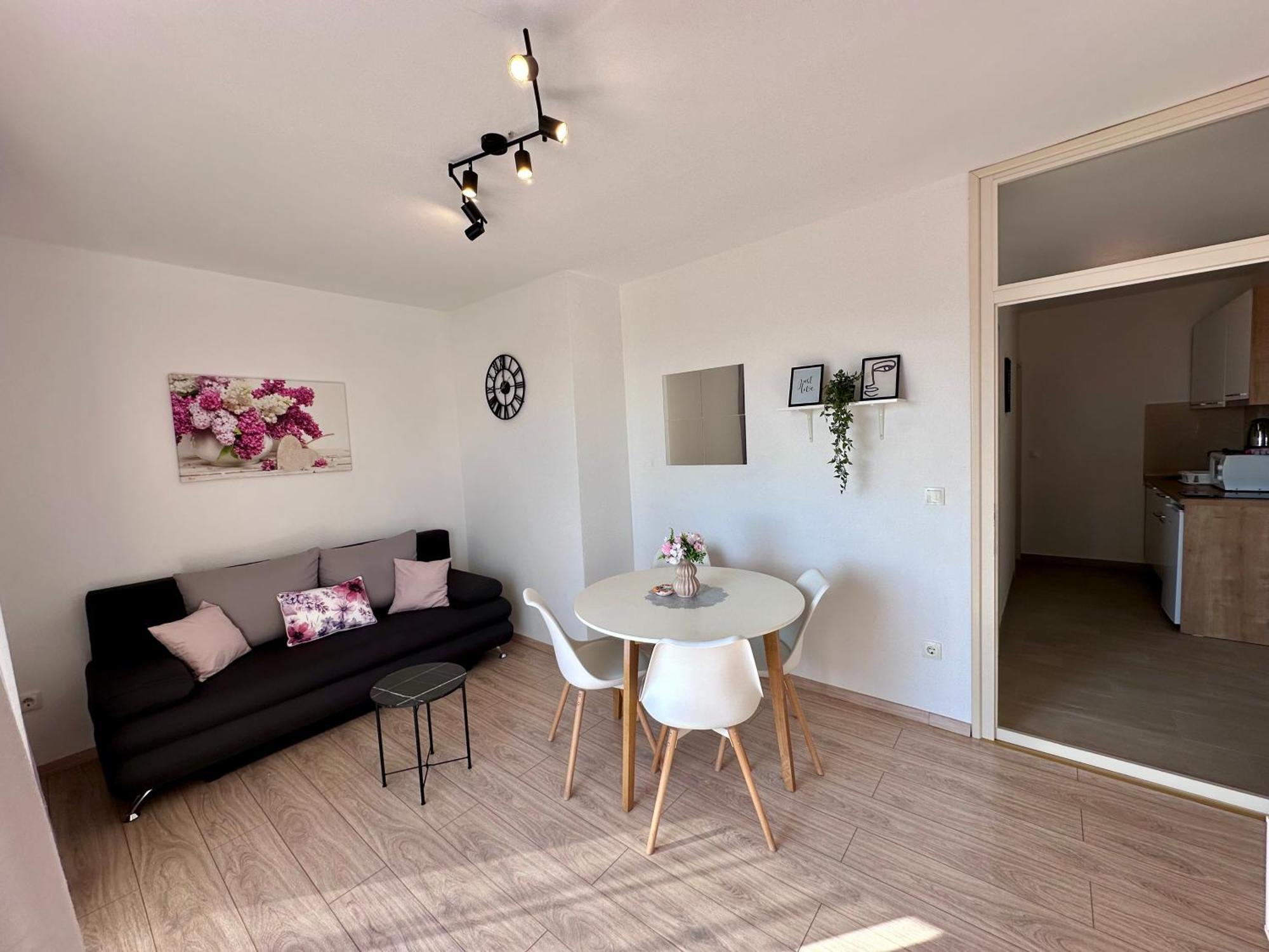 Apartmani Josipa Baška Voda Dış mekan fotoğraf